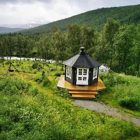 펜션 Elvestua House In Nature Gibostad